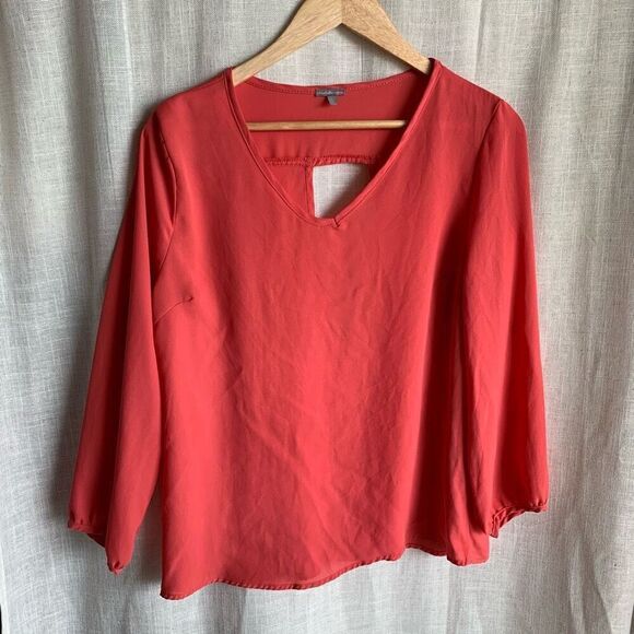 Keyhole Back Blouse Womens Size L USA Long Sleeve Minimalist Chic Modern Capsule - Picture 1 of 9